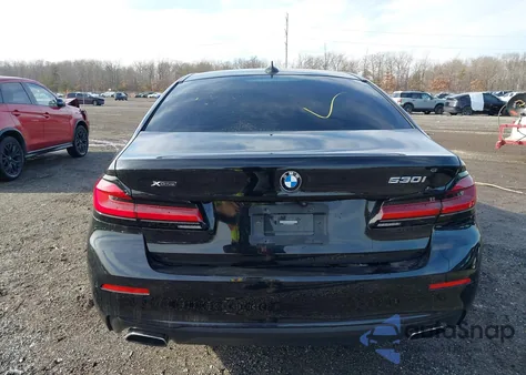 2021 BMW 530I xDrive из США, поврежденный, VIN WBA13BJ09MWW98615